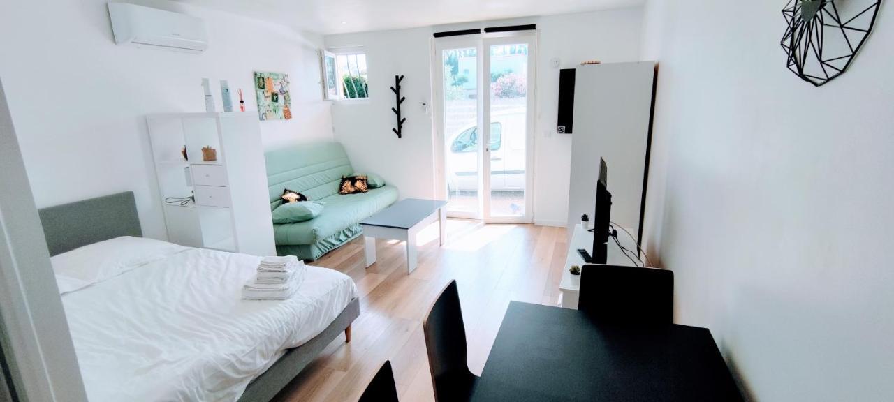 Appartement Climatise Golfe-Juan Plage Vallauris Buitenkant foto